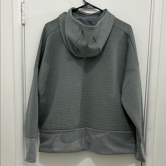 Nike Sweater - Picture 3 of 3